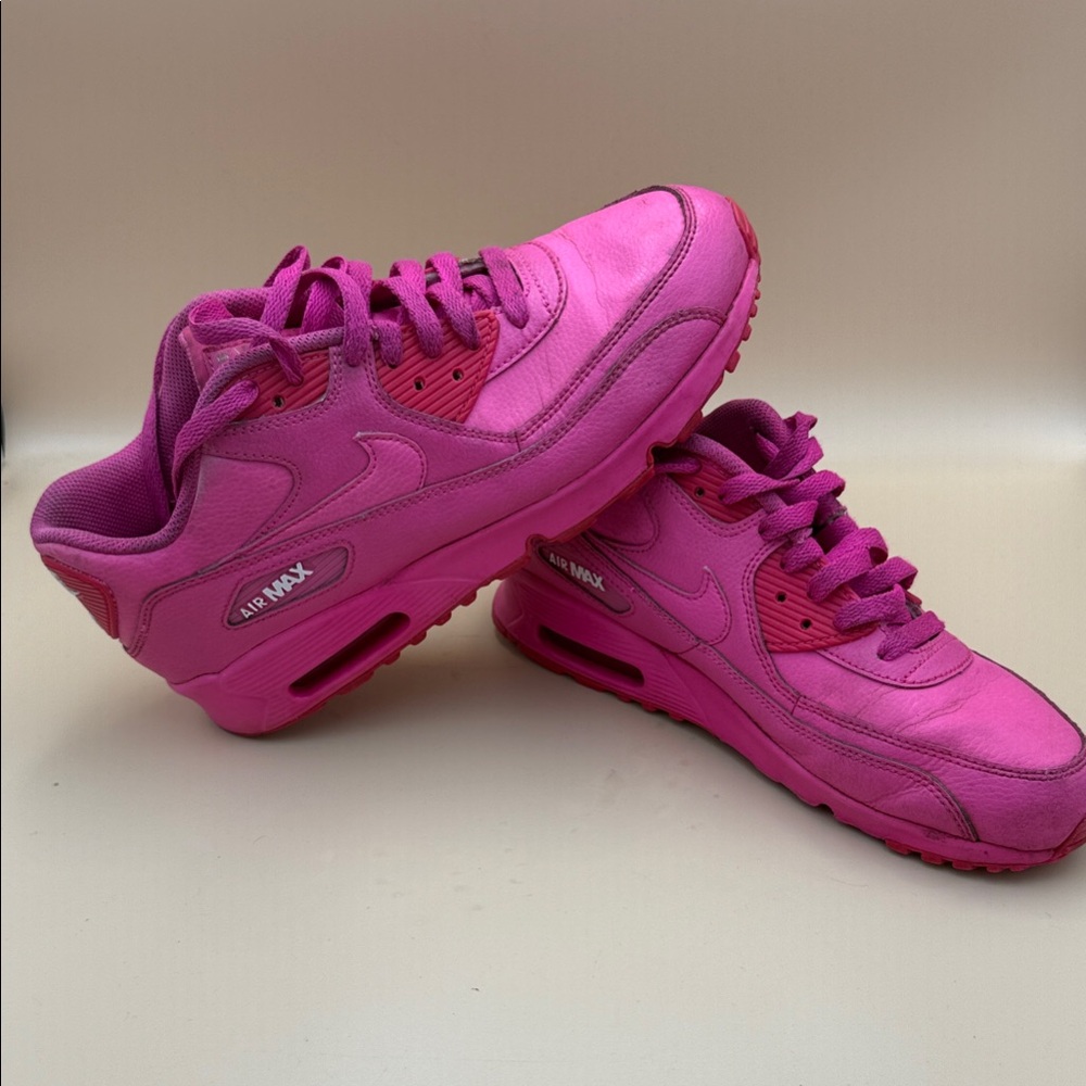 Nike Women's Pink Air Max Sneakers